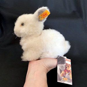 STEIFF Retired 2006 CLASSIC DORMILI DWARF RABBIT EAN 076503 WHITE ALPACA, Mint